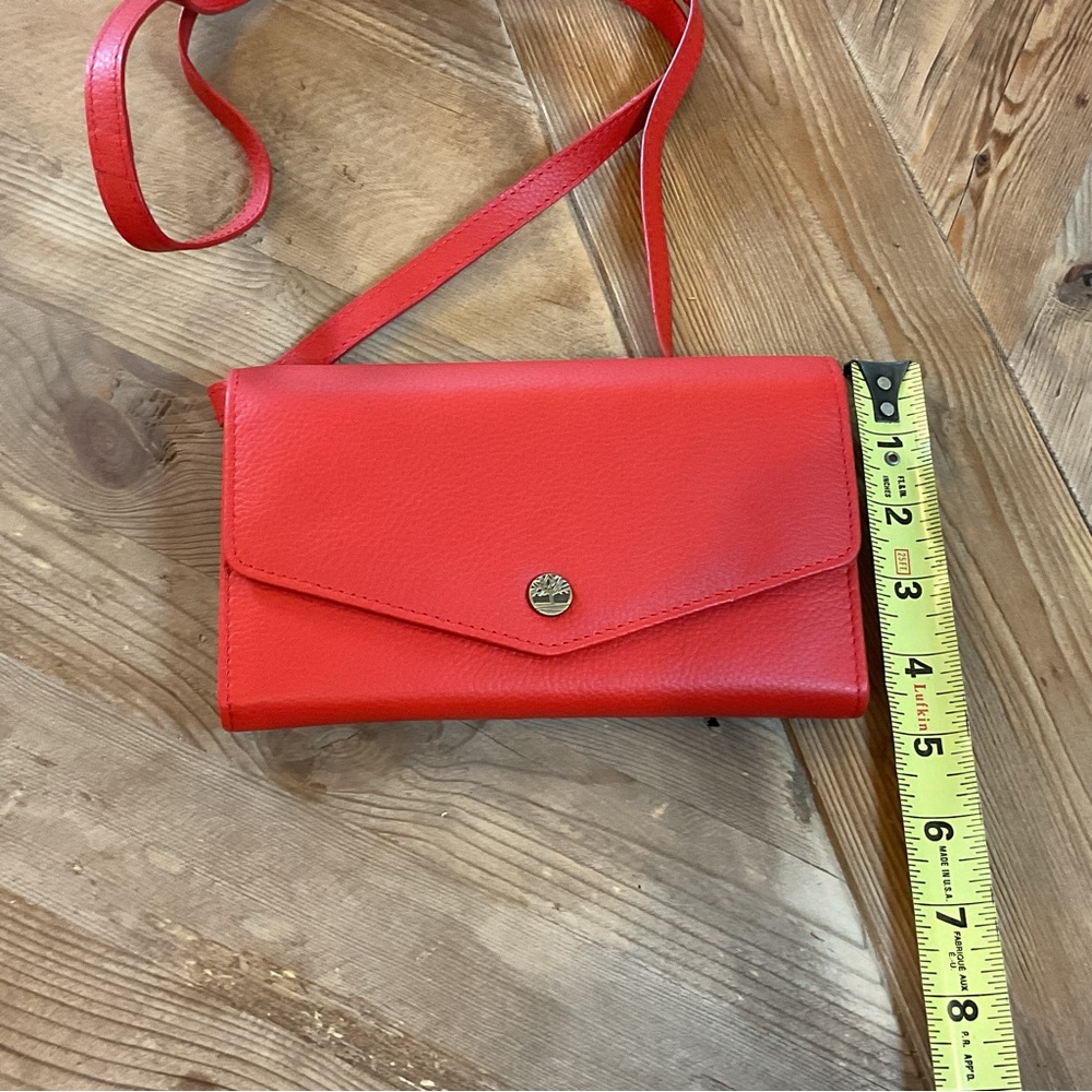 Timberland Cherry Red Leather Crossbody Phone Wallet‎ NWT - Picture 9 of 10